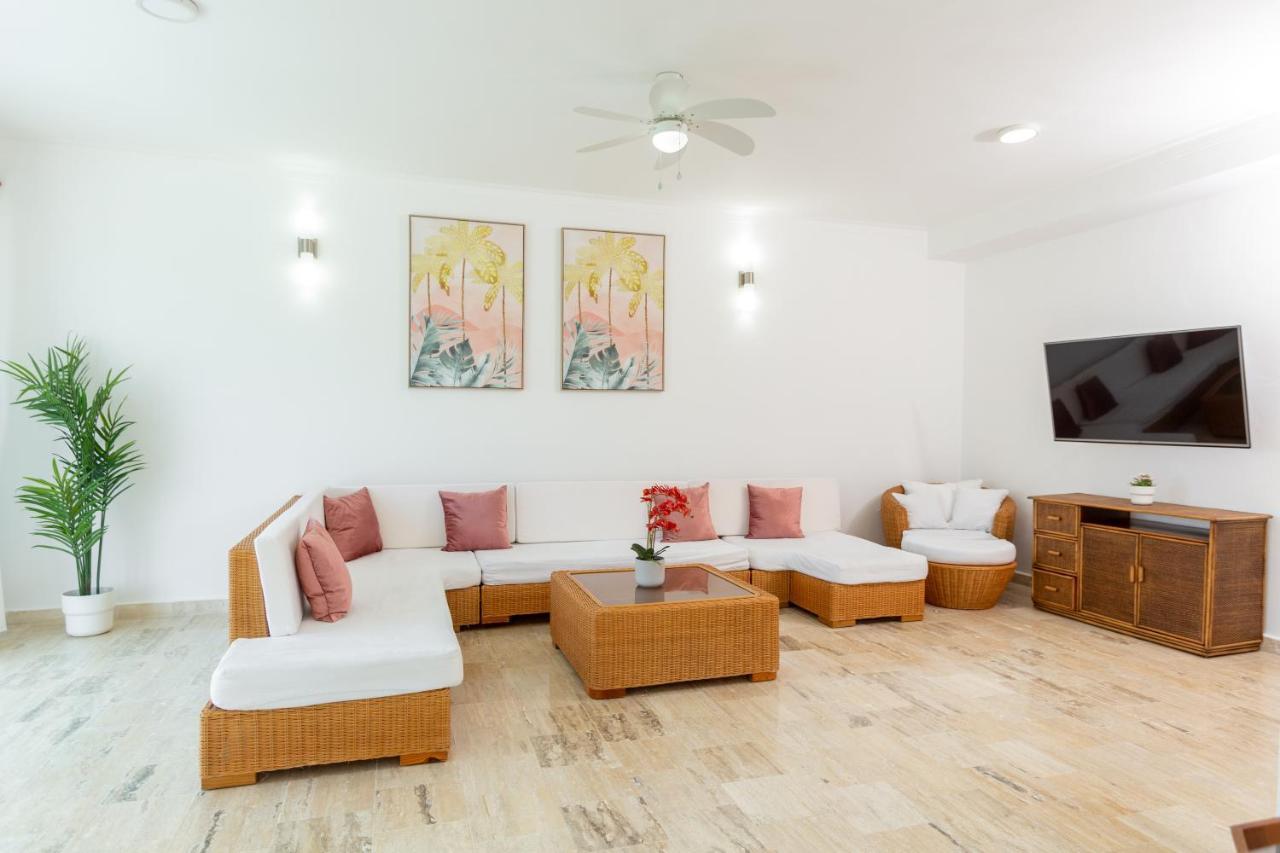 Suites At Grand Laguna Beach By Calisto Stays Сосуа Екстер'єр фото