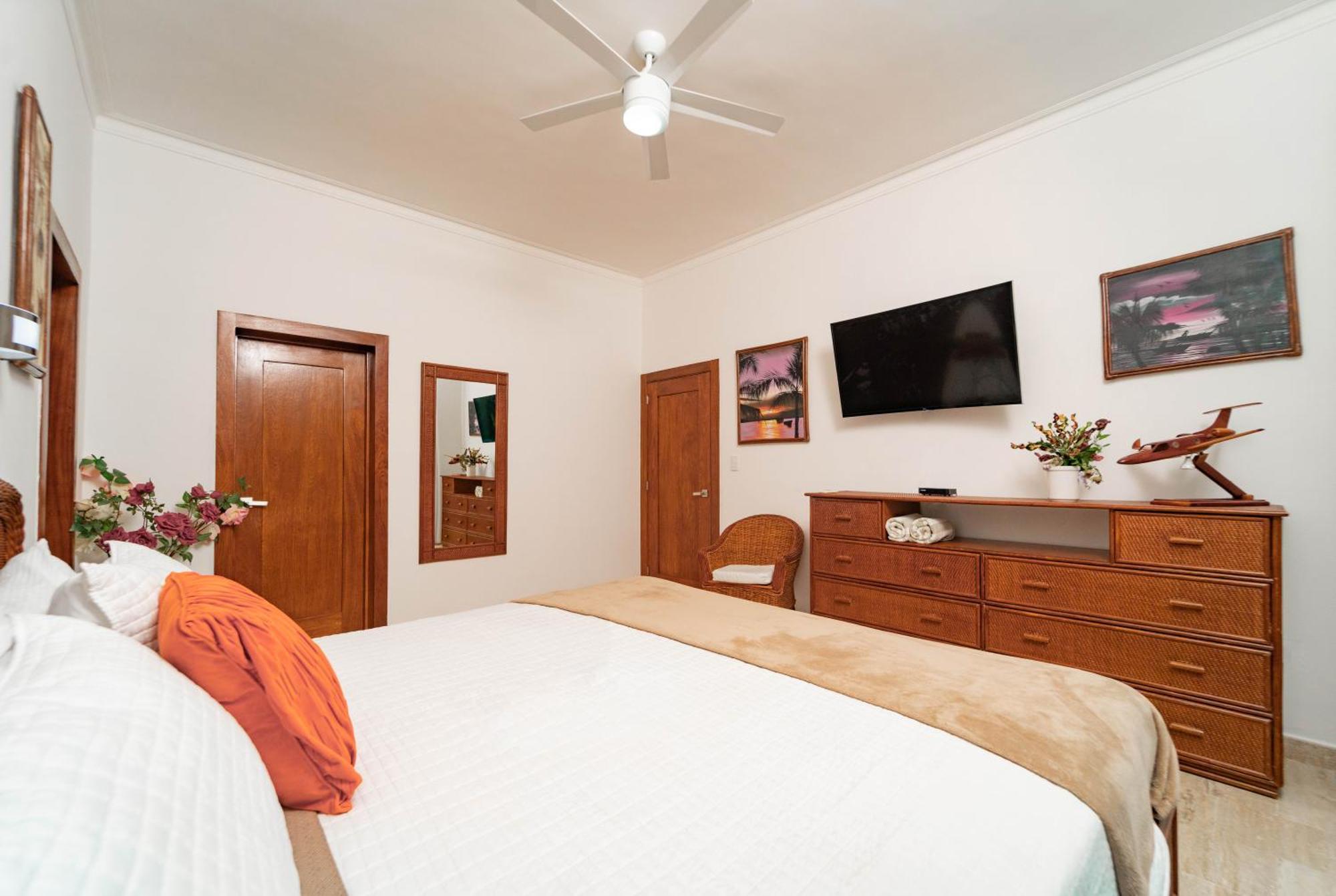 Suites At Grand Laguna Beach By Calisto Stays Сосуа Екстер'єр фото