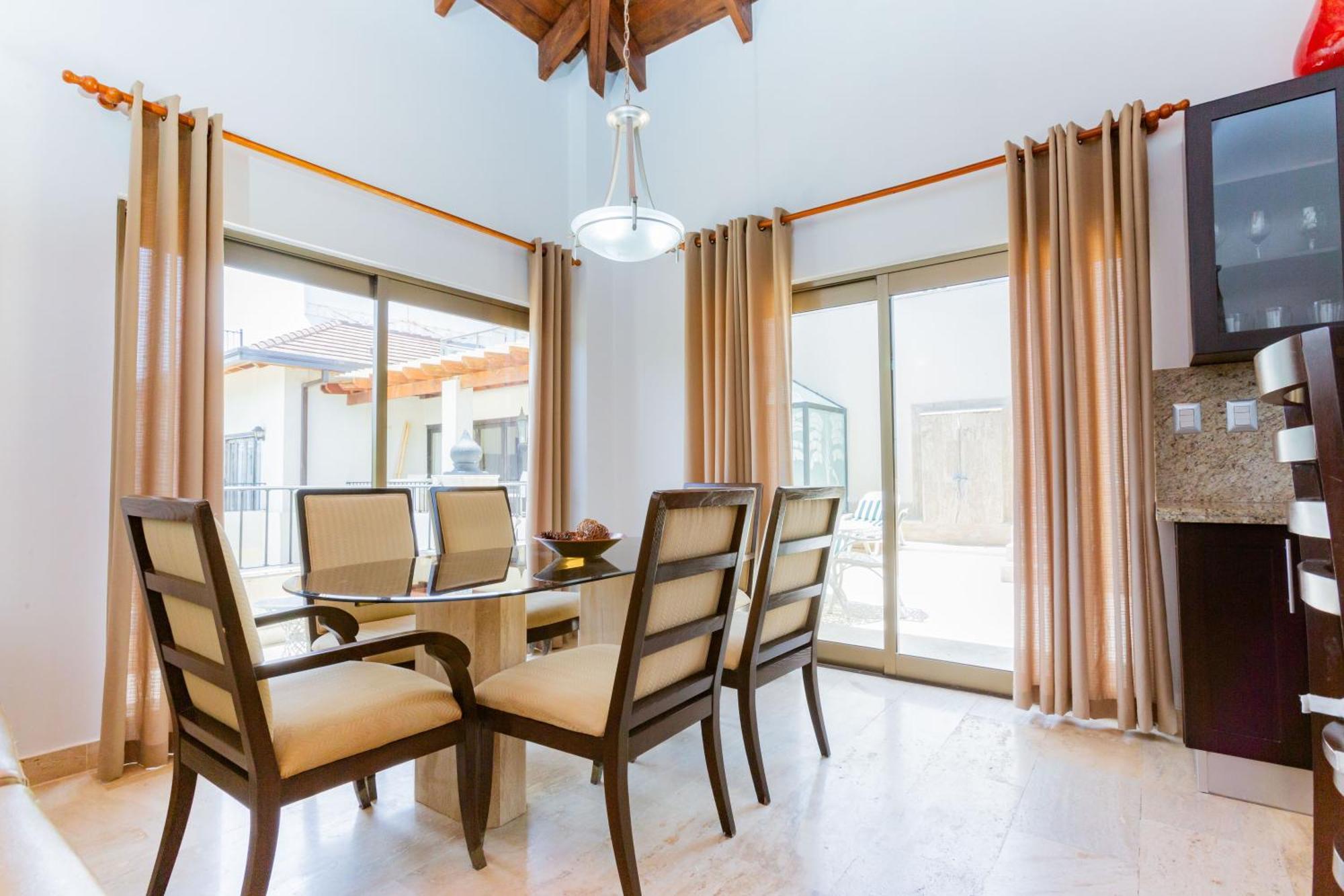 Suites At Grand Laguna Beach By Calisto Stays Сосуа Номер фото